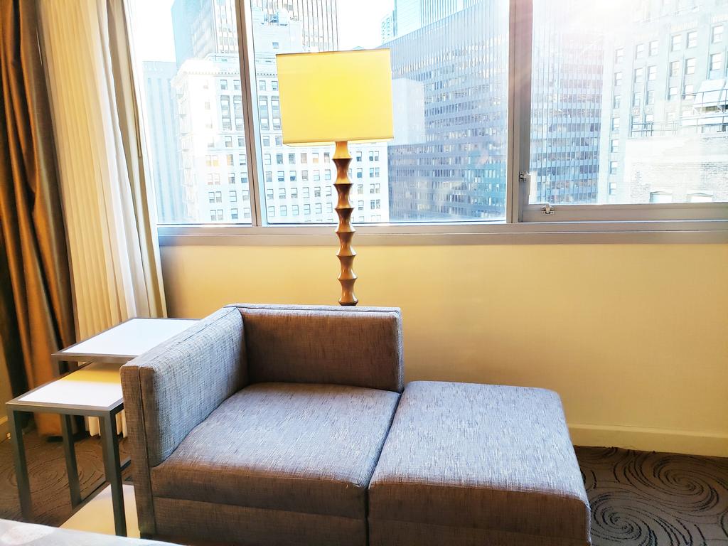 Royal Sonesta Chicago Riverfront