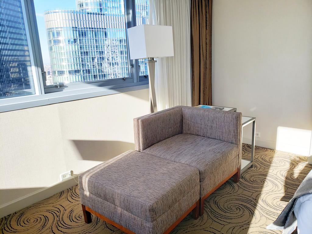 Royal Sonesta Chicago Riverfront