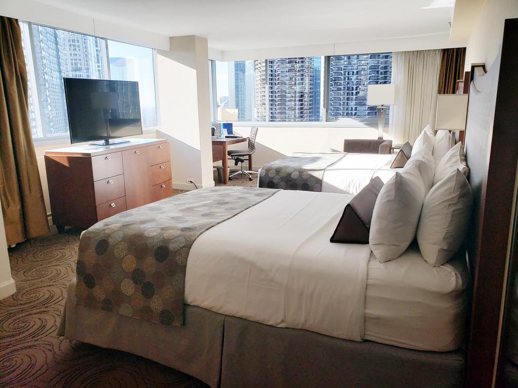 Royal Sonesta Chicago Riverfront