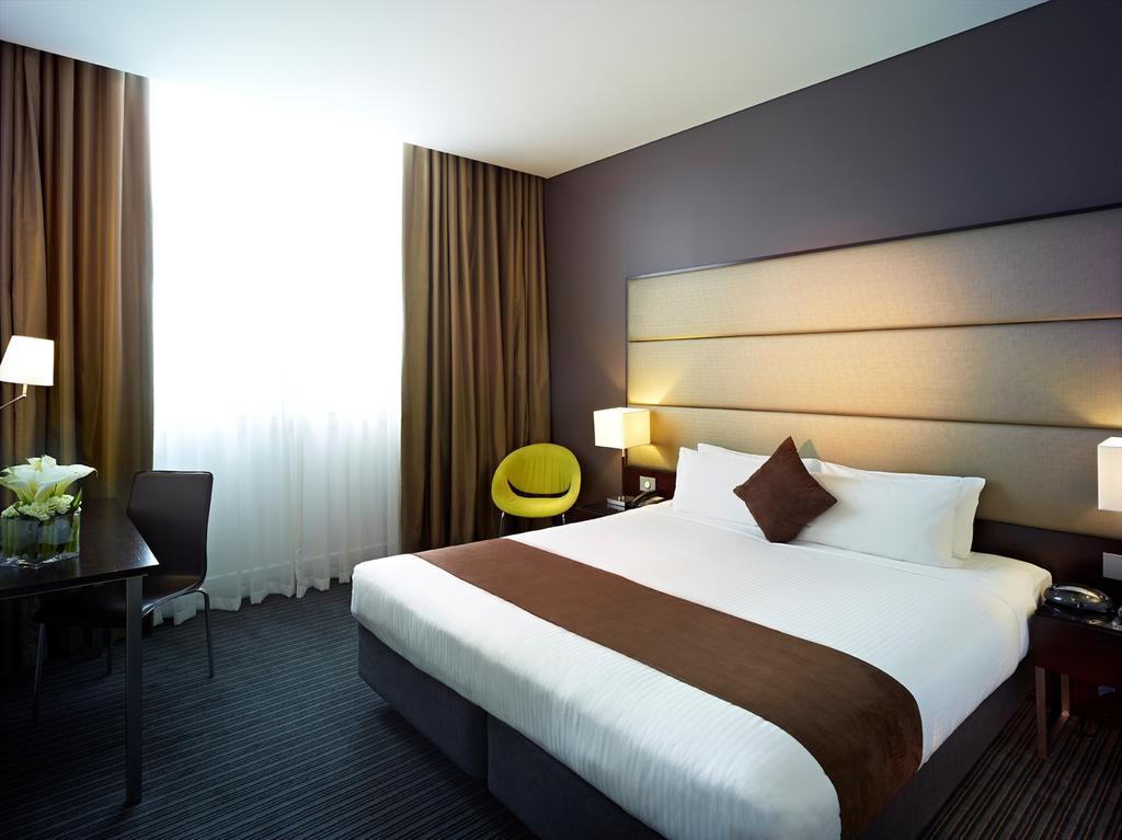 Rendezvous Hotel Melbourne