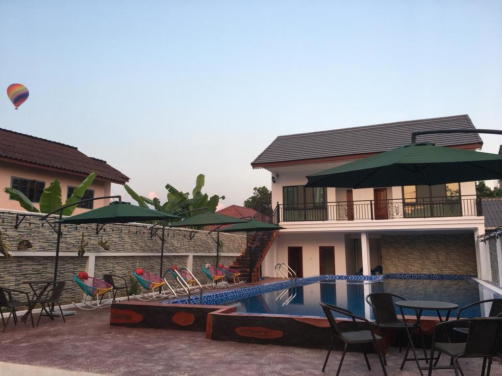 Eden de Vang Vieng Hotel