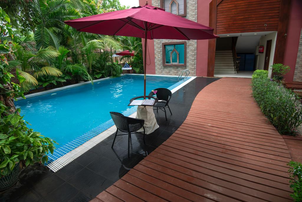 Royal Bagan Hotel