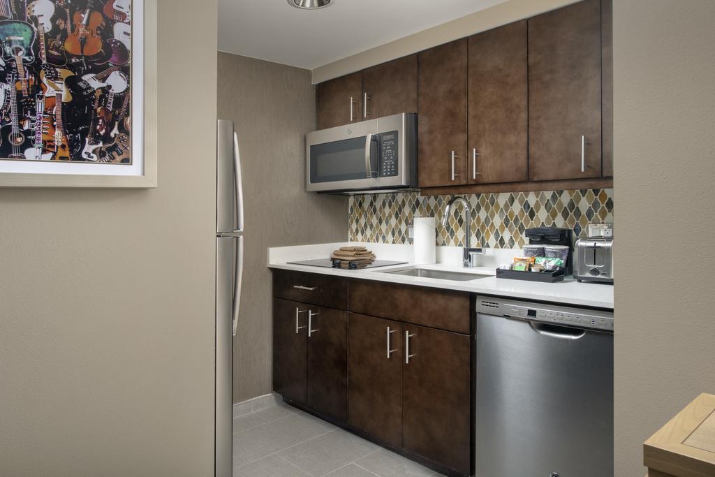 Homewood Suites by Hilton Austin Downtown