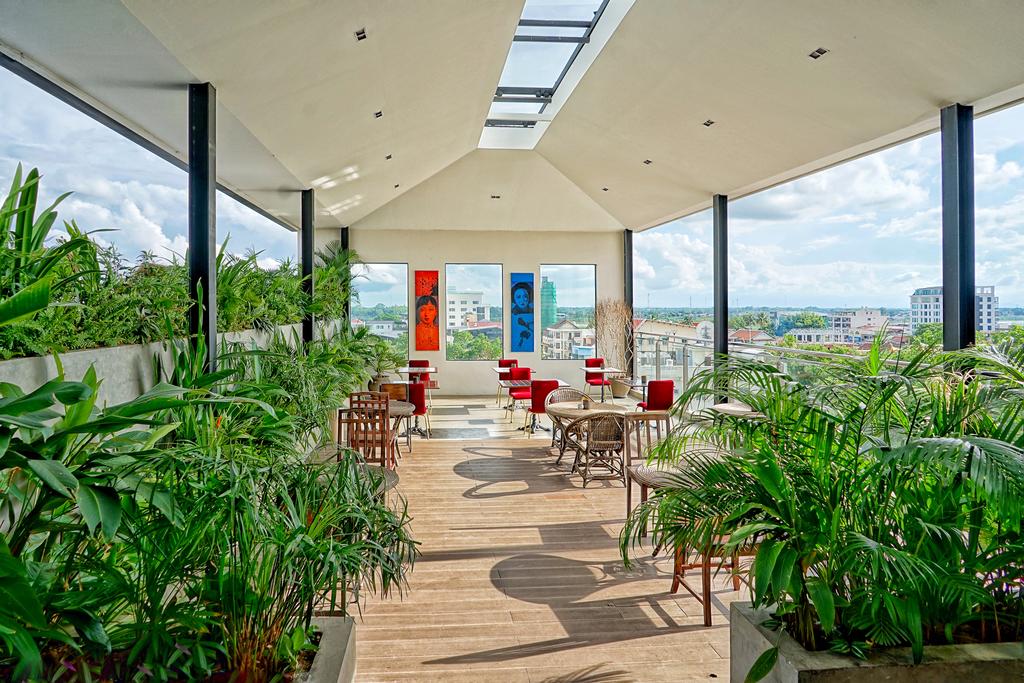 Lao Poet Hotel