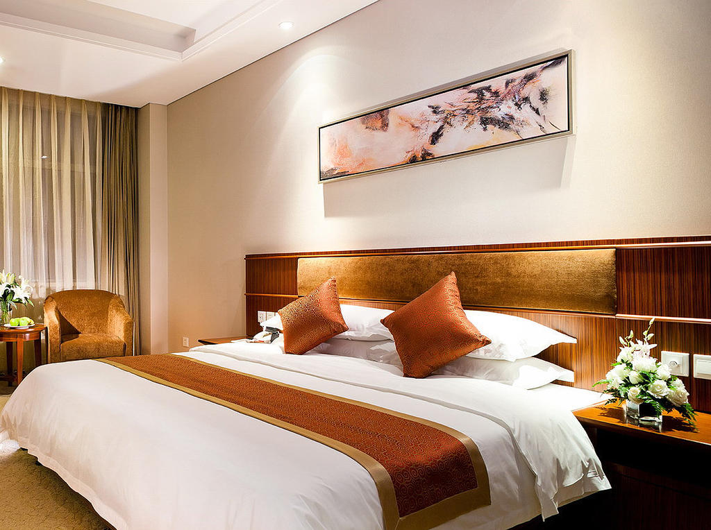 Nanjing Expo Center Hotel