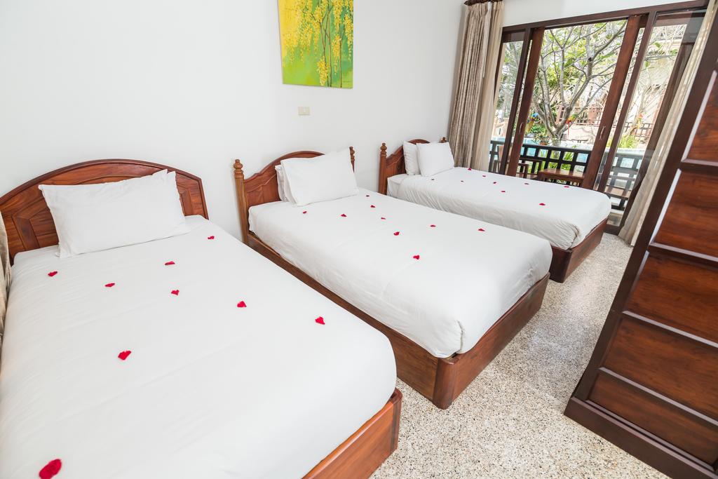 Ang Thong Hotel