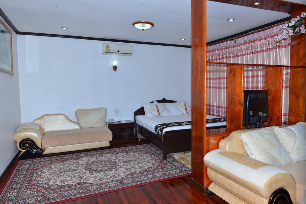Anoulackkhenlao hotel