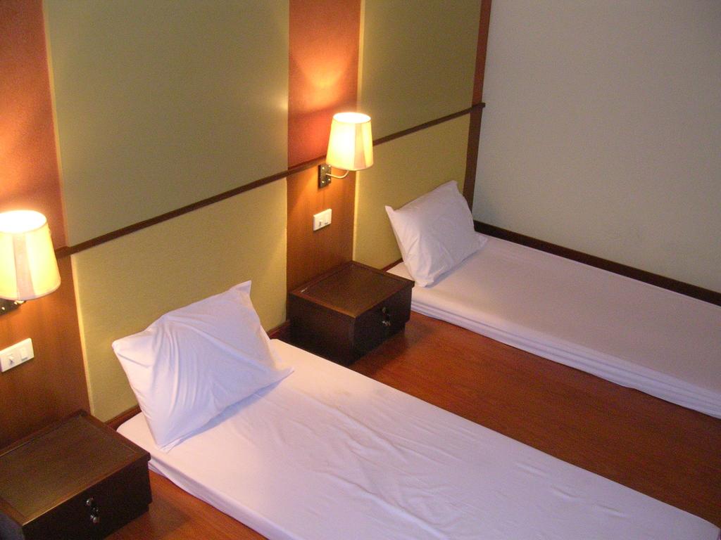 Hatyai Golden Crown Hotel