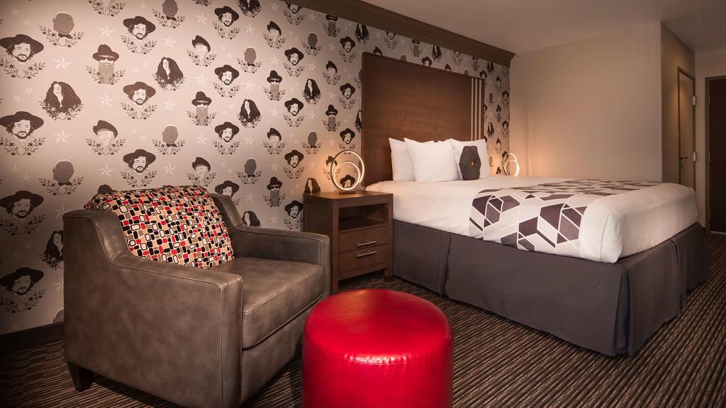 Aiden by Best Western @ Austin City Hotel