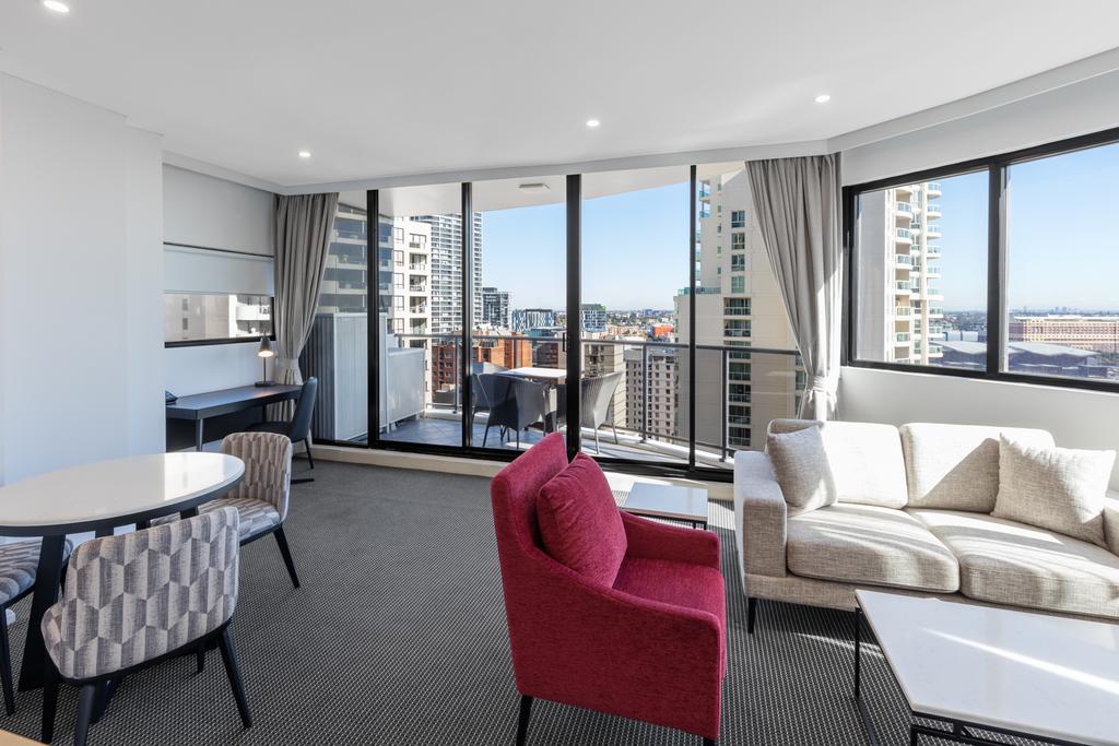 Meriton Suites Kent Street