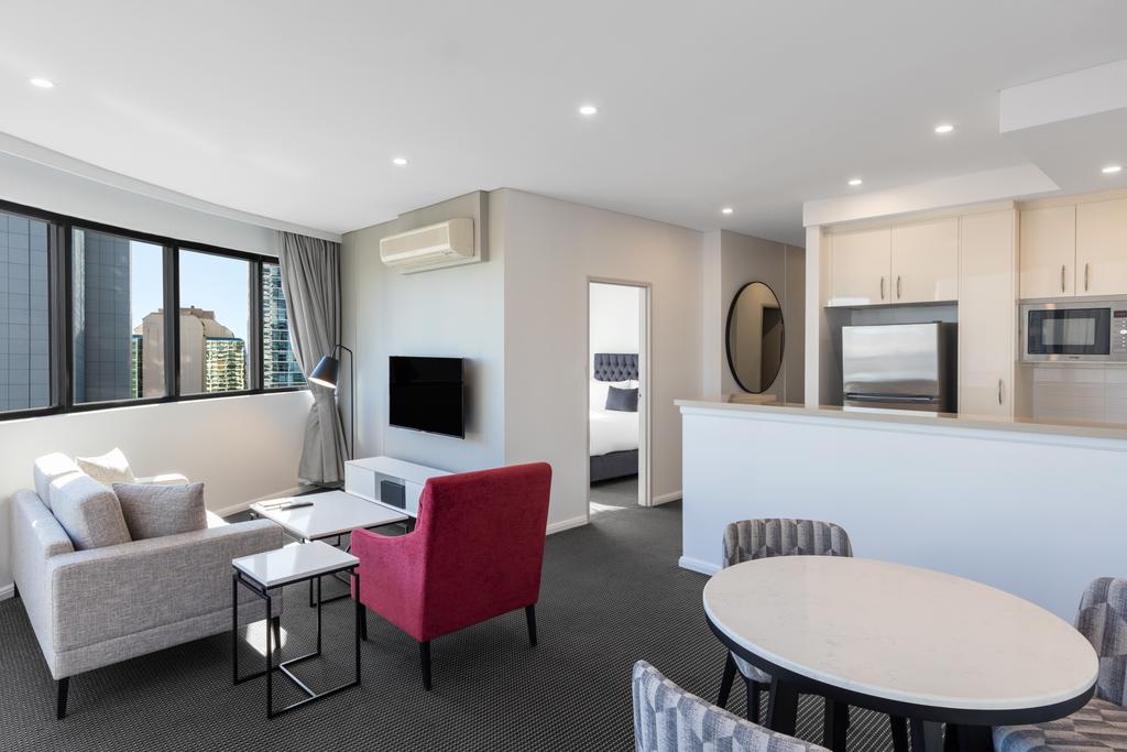 Meriton Suites Kent Street