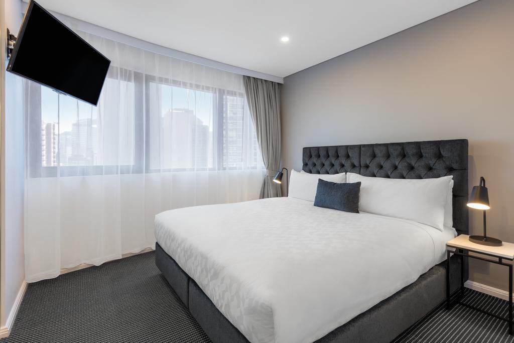 Meriton Suites Kent Street