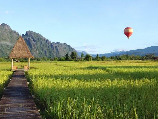 CONSIANA VANG VIENG HOTEL