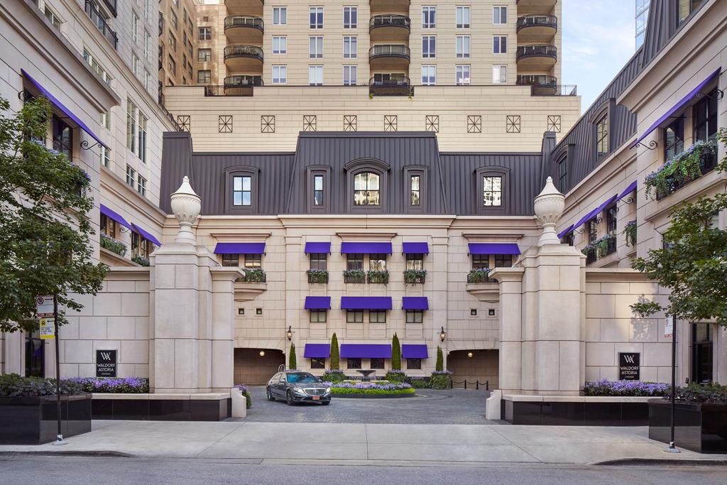 Waldorf Astoria Chicago