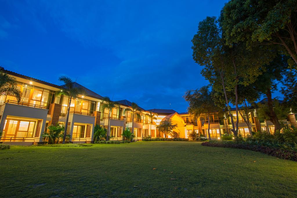 Aye Yar River View Resort