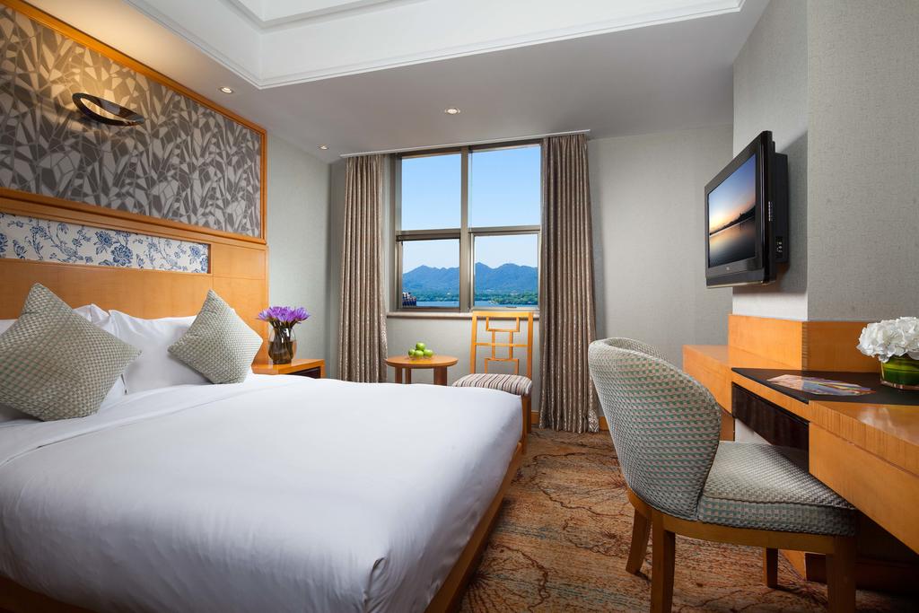 Huachen International Hotel