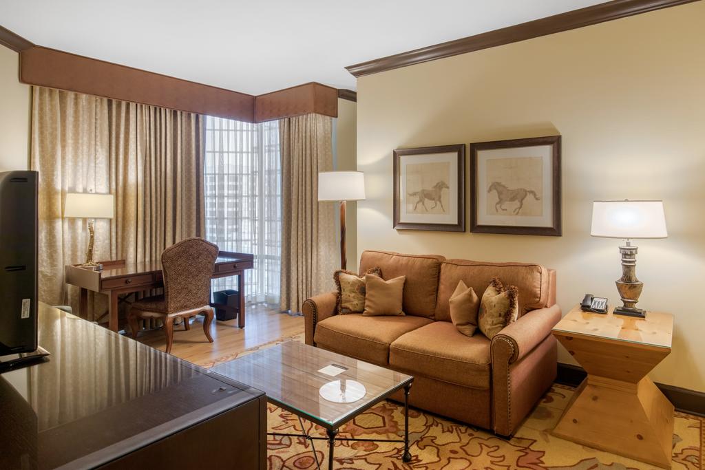 Omni Austin Hotel Downtown