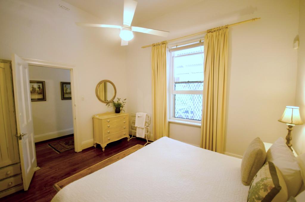 Westbury Cottage