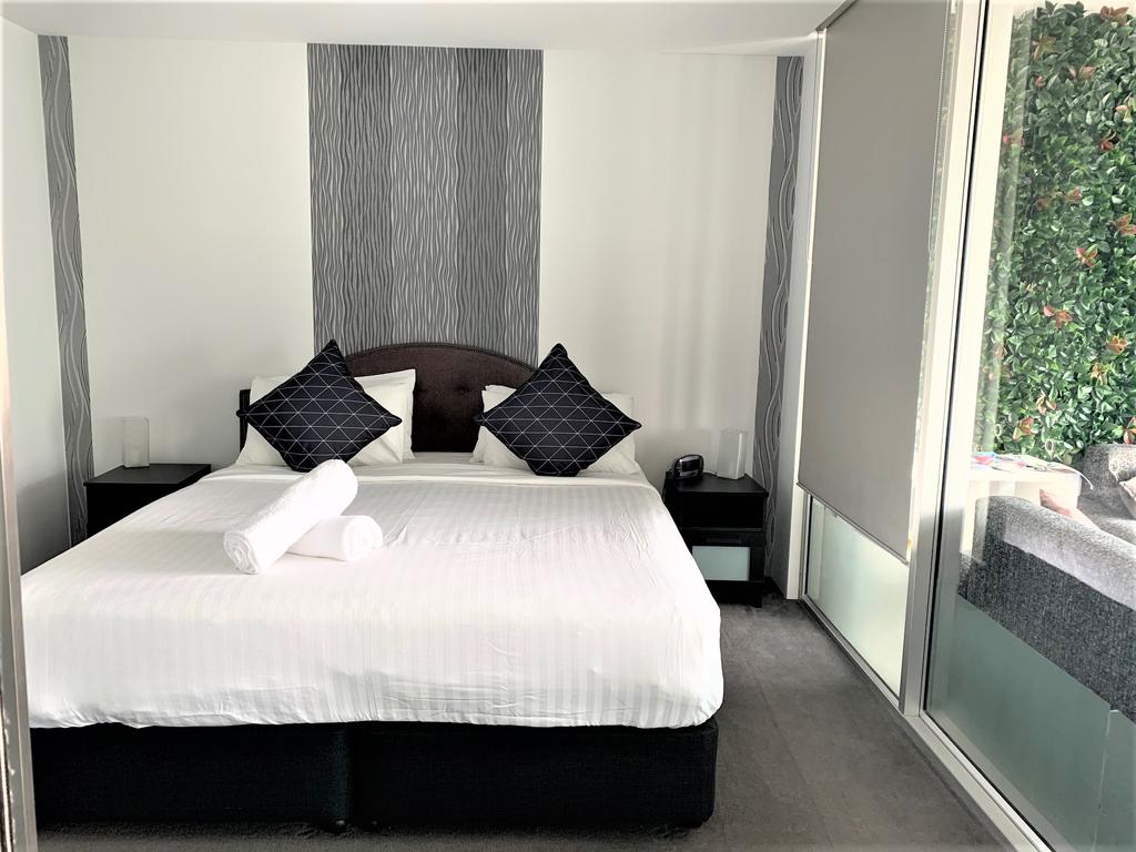 Private Apartments at Q1