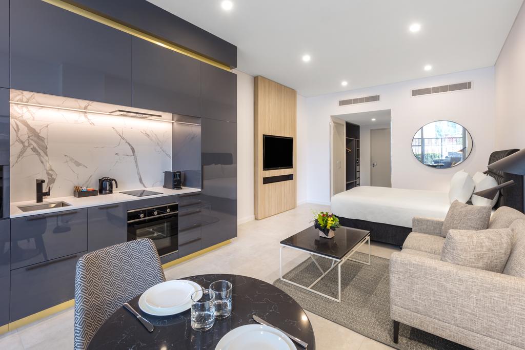 Meriton Suites Broadbeach