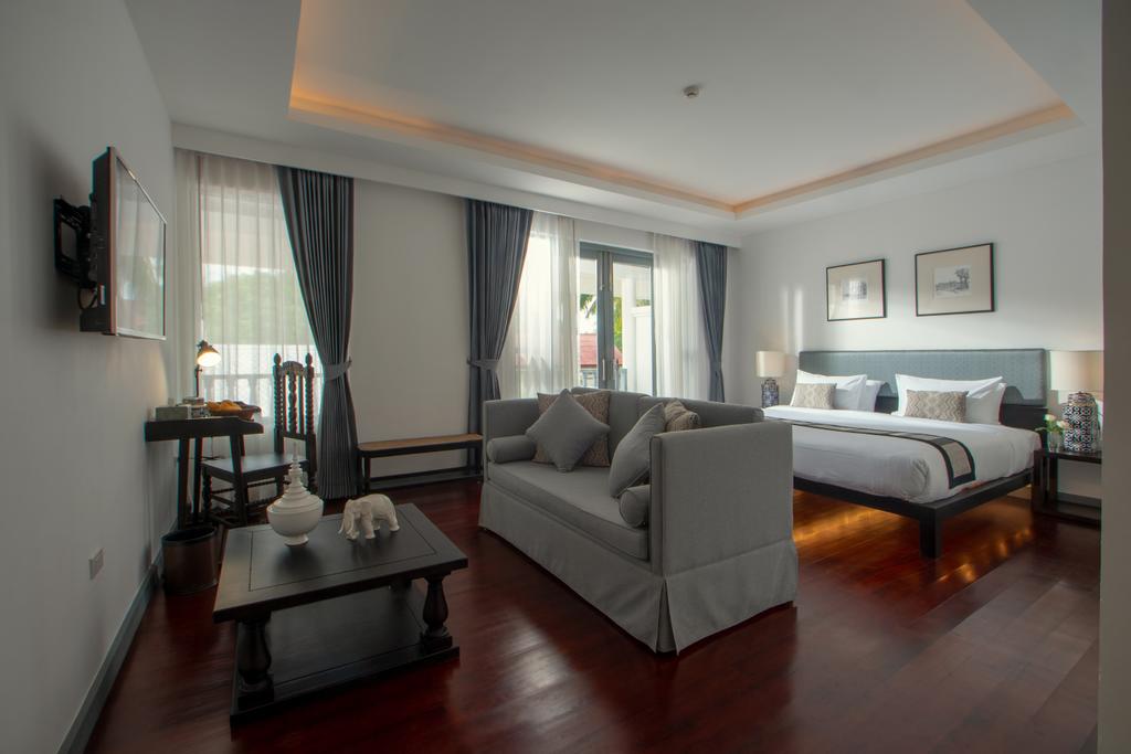 Souphattra Hotel