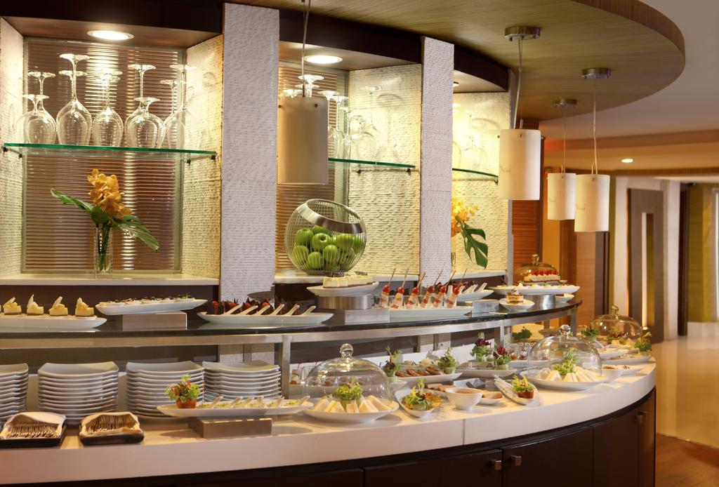 Dusit Thani Pattaya
