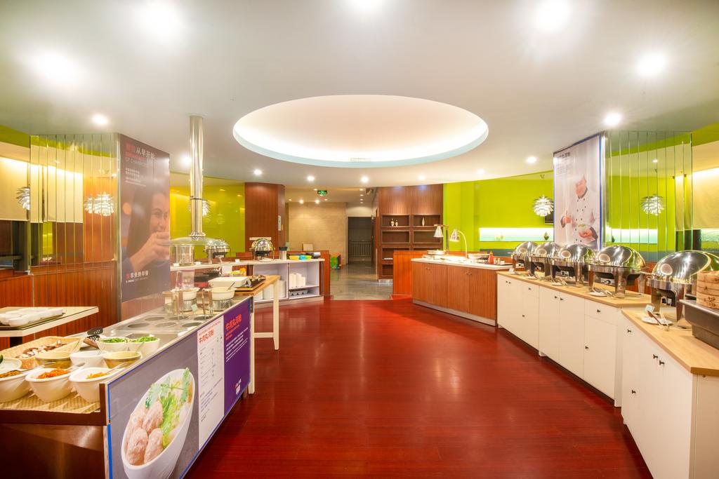 Holiday Inn Express Shenzhen Luohu
