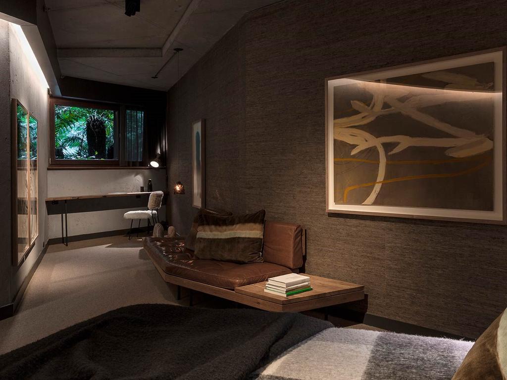 Ovolo Nishi