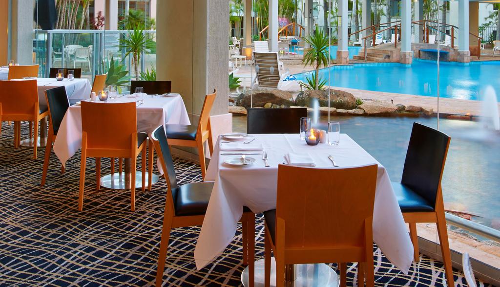 Crowne Plaza Surfers Paradise