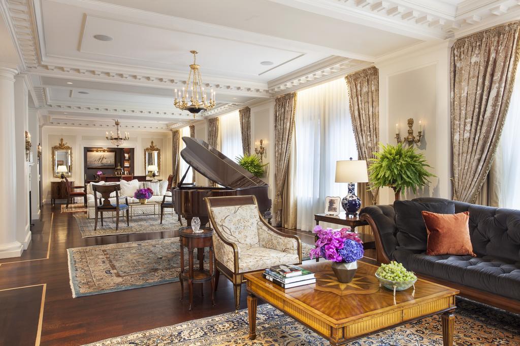 InterContinental New York Barclay Hotel
