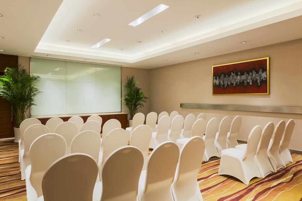 Holiday Inn Nanjing Aqua City