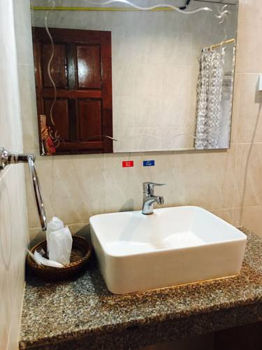 Thoulasith Guesthouse