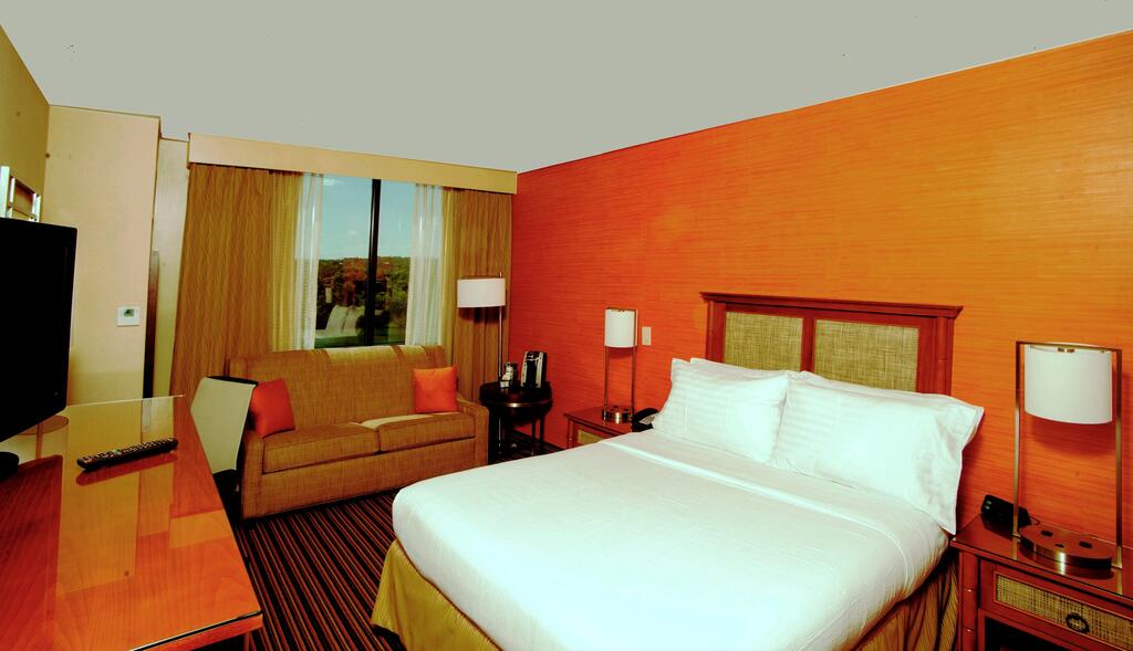 Holiday Inn Austin -Town Lake