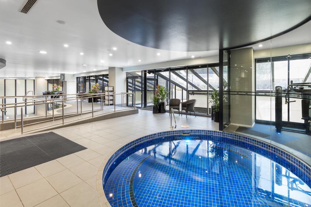 Meriton Suites Kent Street