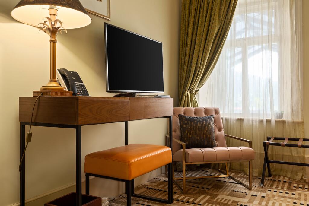 Islington Hotel