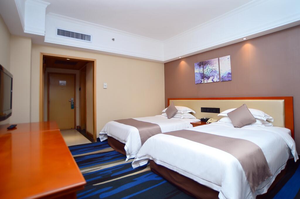 Shenzhen Kaili Hotel, Guomao Shopping Mall