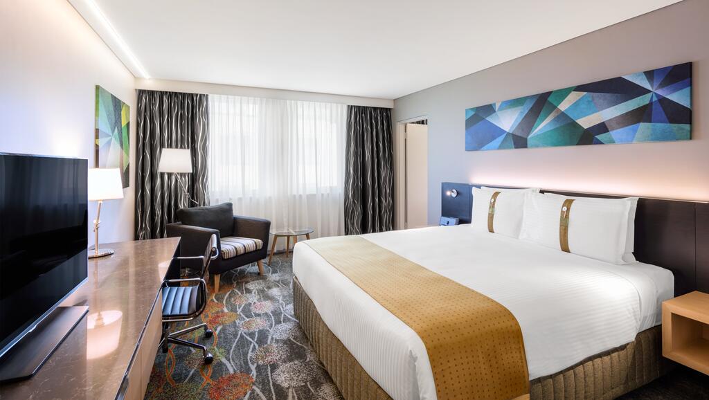 Holiday Inn Perth City Centre