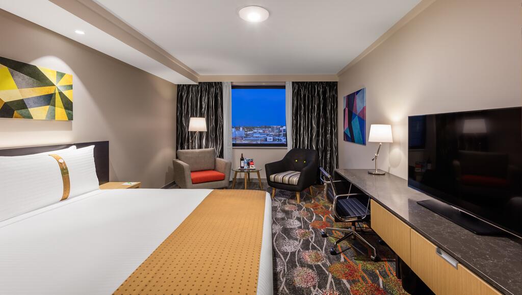 Holiday Inn Perth City Centre