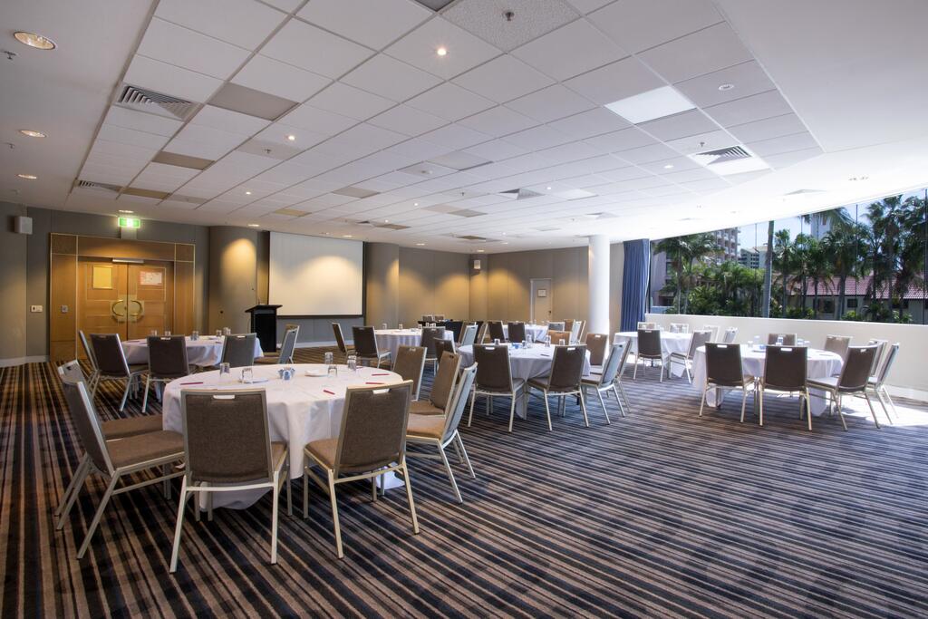 Crowne Plaza Surfers Paradise