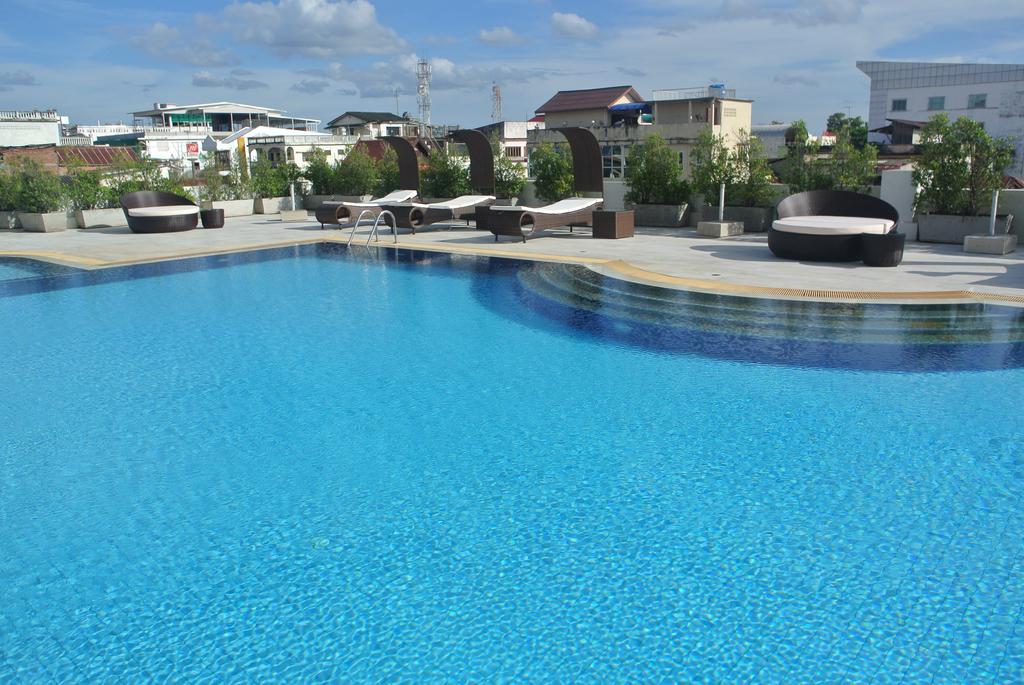 Lao Plaza Hotel