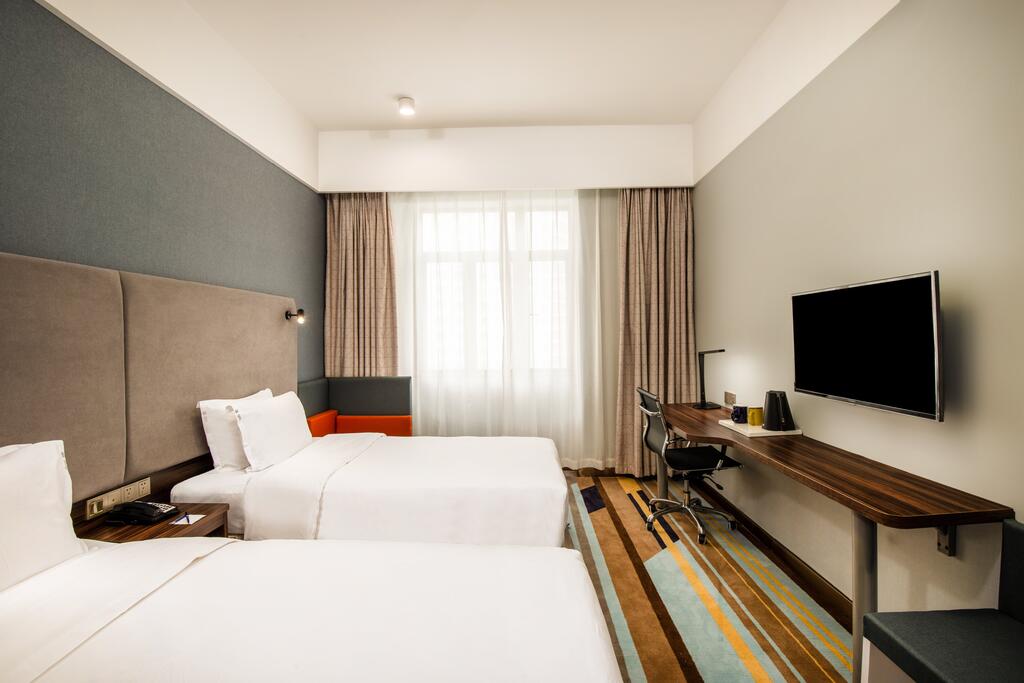 Holiday Inn Express Shenzhen Luohu