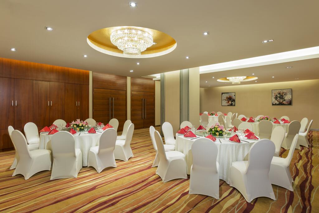 Holiday Inn Nanjing Aqua City