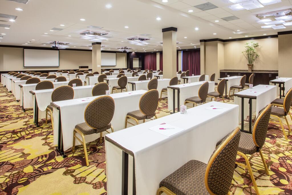 Crowne Plaza Houston Galleria