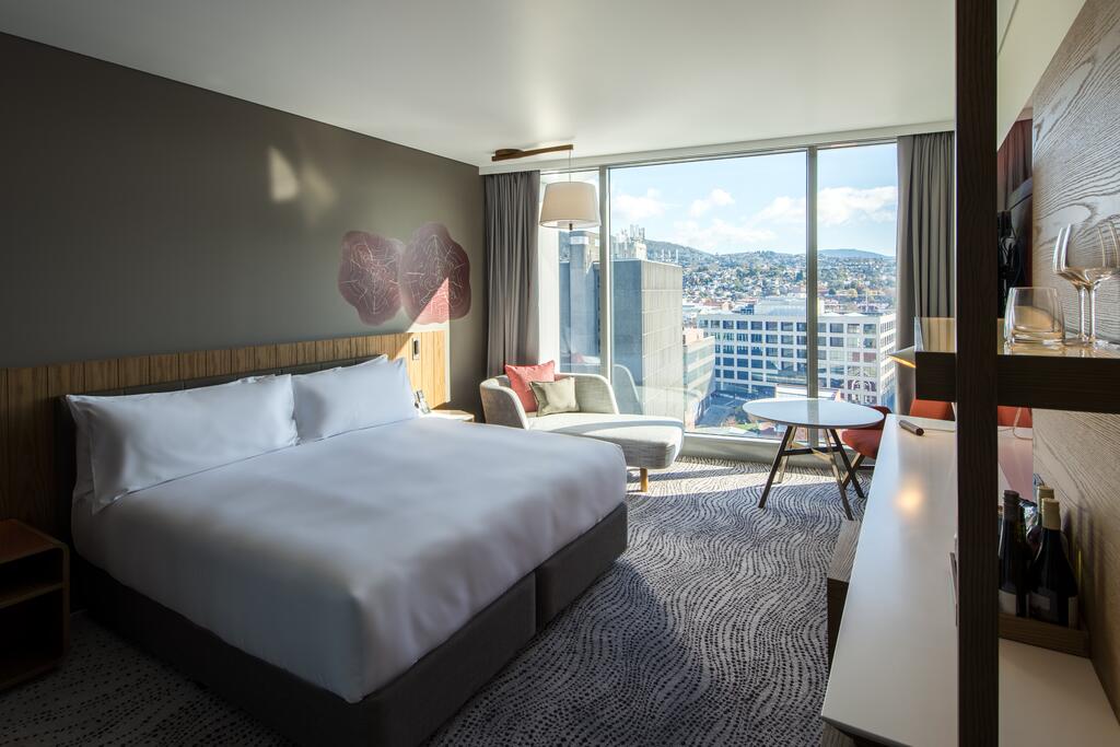 Crowne Plaza Hobart