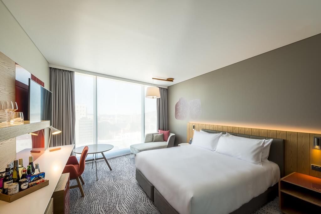Crowne Plaza Hobart