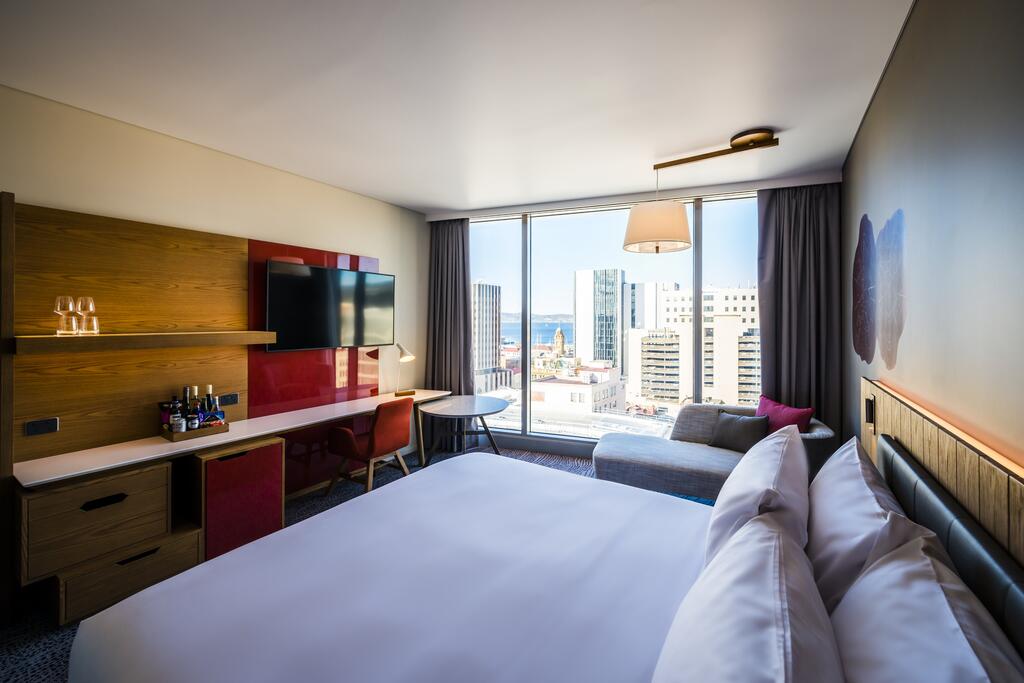 Crowne Plaza Hobart
