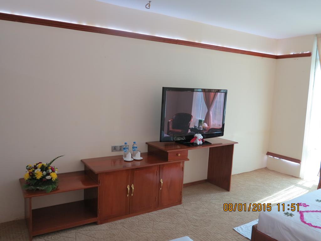 Su Tine San Royal Palace Hotel