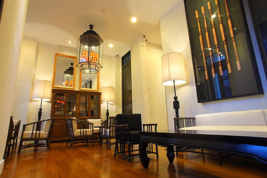 99 The Gallery Hotel