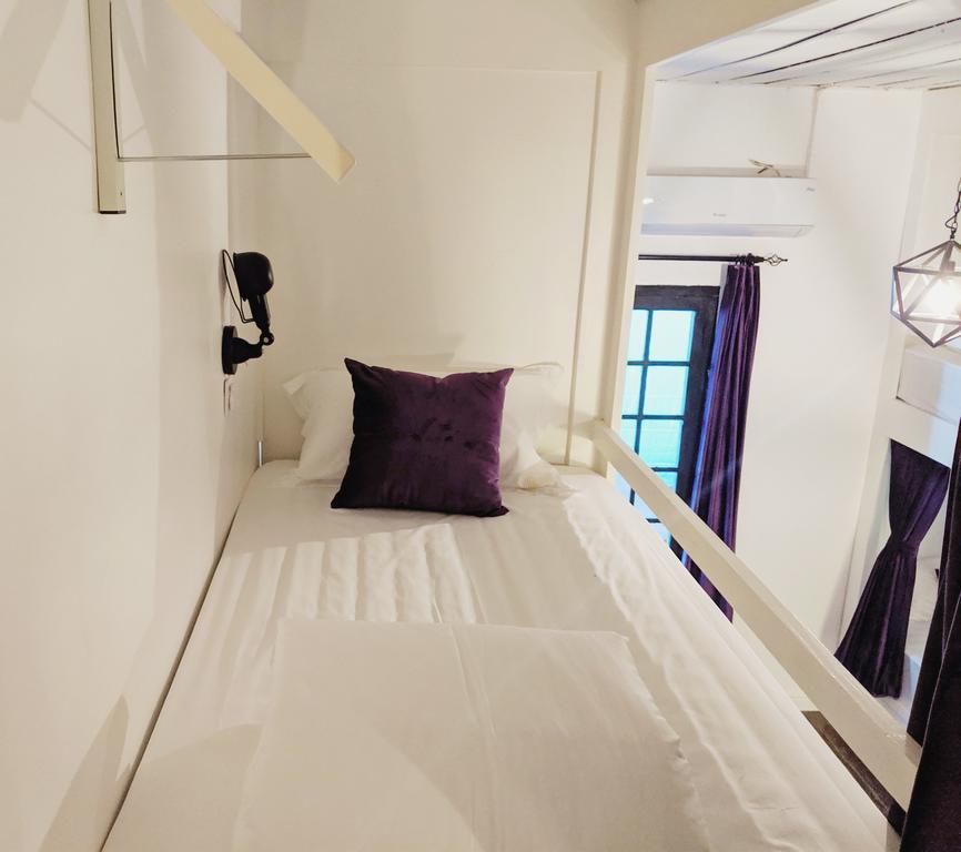 SYRI Guesthouse Vientiane Hostel & Cafe