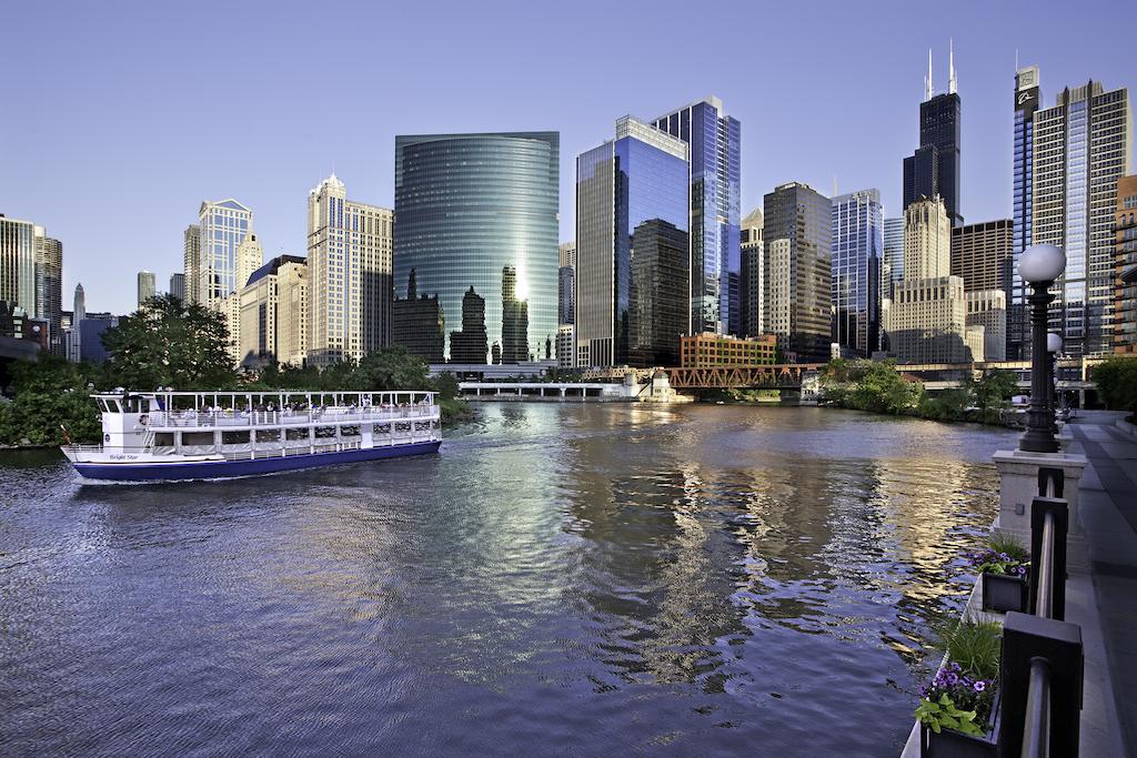 Kinzie Hotel